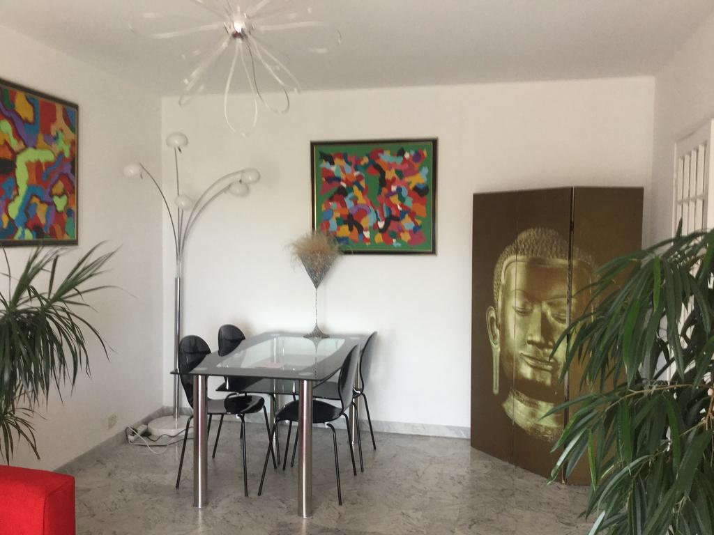 Apartamento Les Argonautes Villeneuve-Loubet Habitación foto