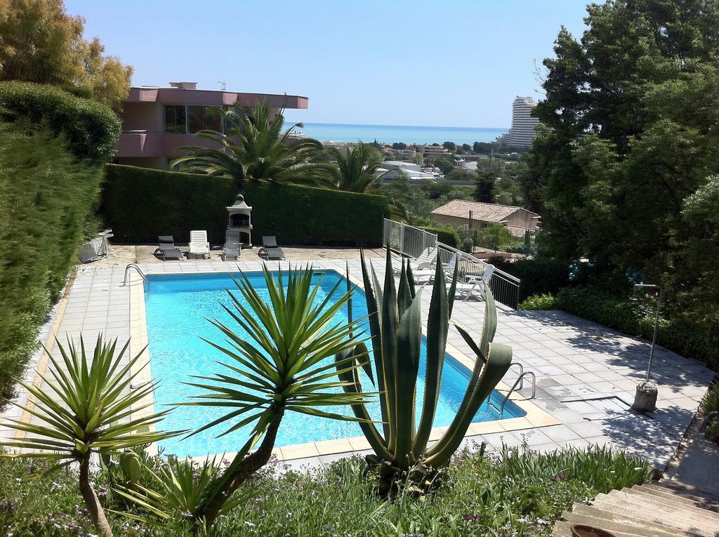 Apartamento Les Argonautes Villeneuve-Loubet Habitación foto